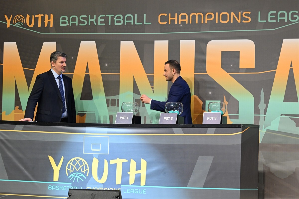 Manisa'da 22-27 Nisan'da düzenlenecek ve 8 ülkeden 12 takımın yer alacağı Gençler Basketbol...