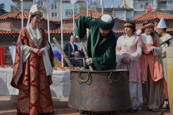 Manisa'da 21 MArt'ta tarihi şölen coşkusu! Mesir Macunu Festivali ile Nevruz kutlanacak