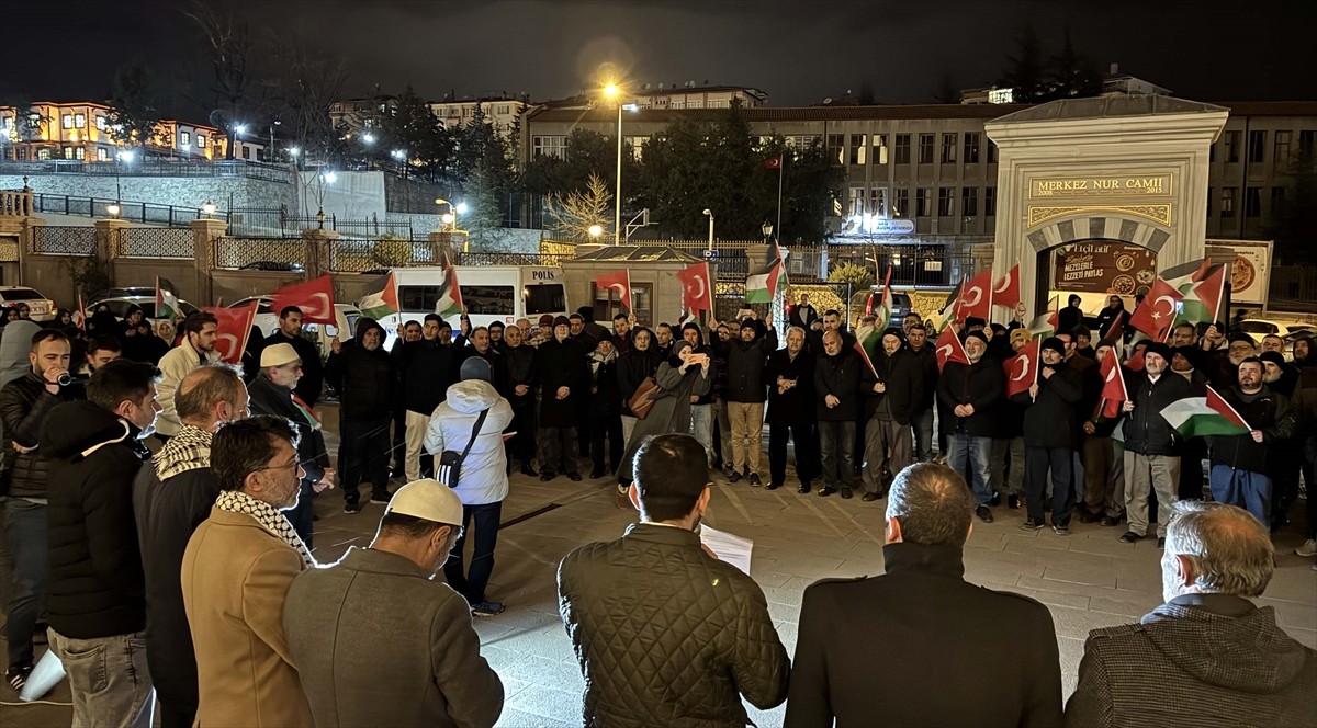 Nevşehir ve Kırıkkale'de, ateşkesi yeniden bozarak Gazze Şeridi'ne düzenlediği saldırılarda...