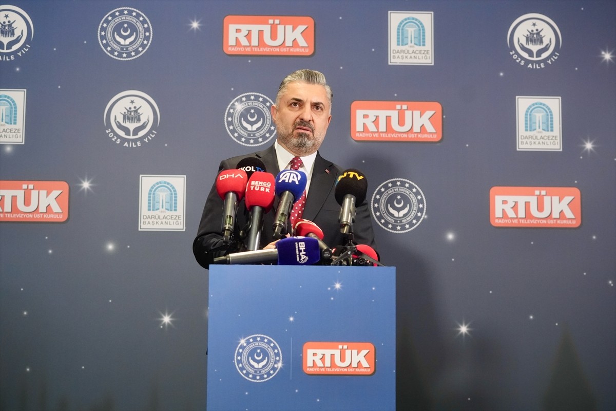 Radyo ve Televizyon Üst Kurulu (RTÜK) Başkanı Ebubekir Şahin, Darülaceze Sosyal Yaşam Şehri'nde...