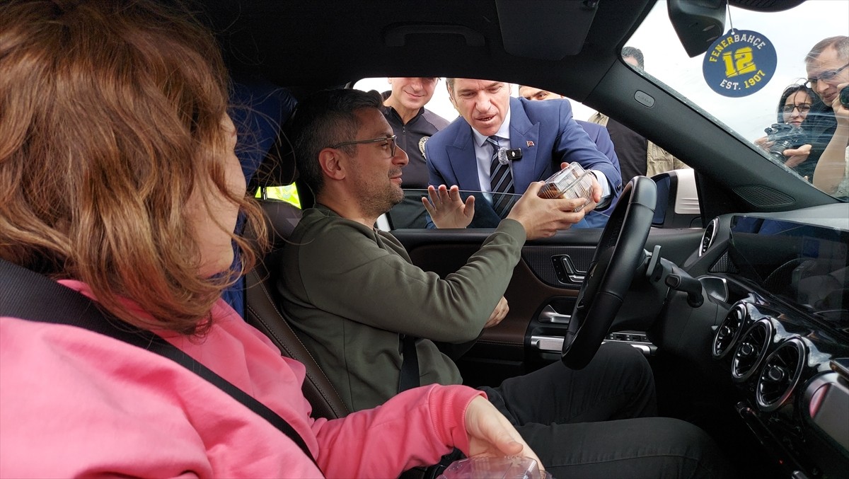 Ramazan Bayramı öncesinde trafik yoğunluğu yaşanan İstanbul-Samsun kara yolundaki önemli geçiş...