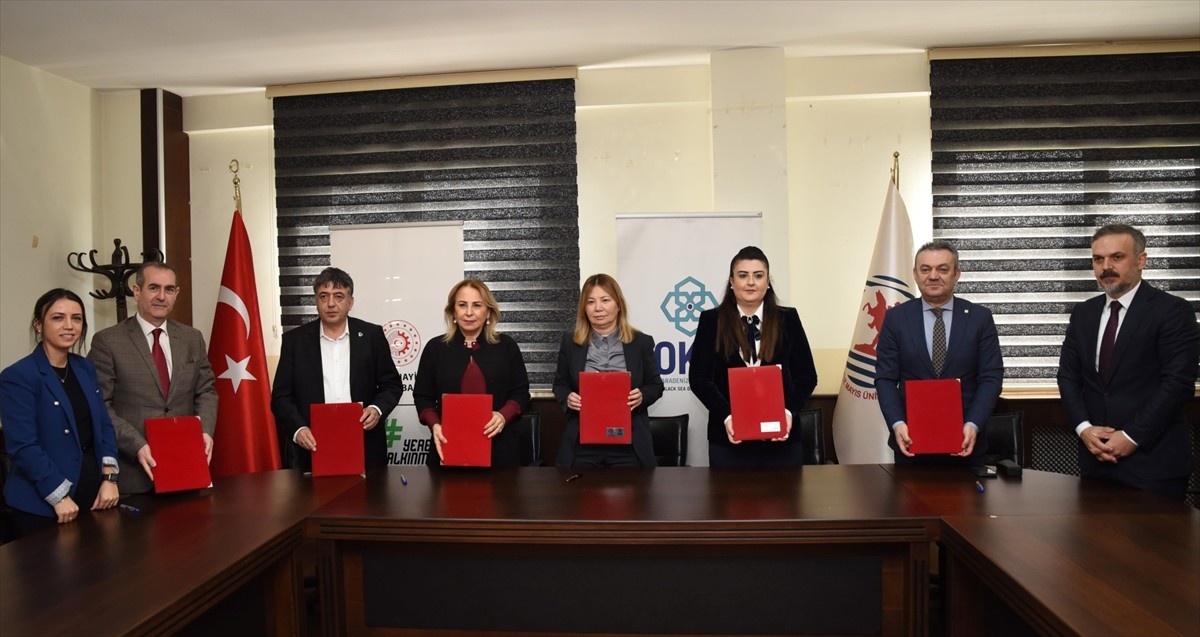 Samsun'da kadın istihdamını artırmak amacıyla "Endüstriyel Robot Operatörlüğü Eğitimi Protokolü"...