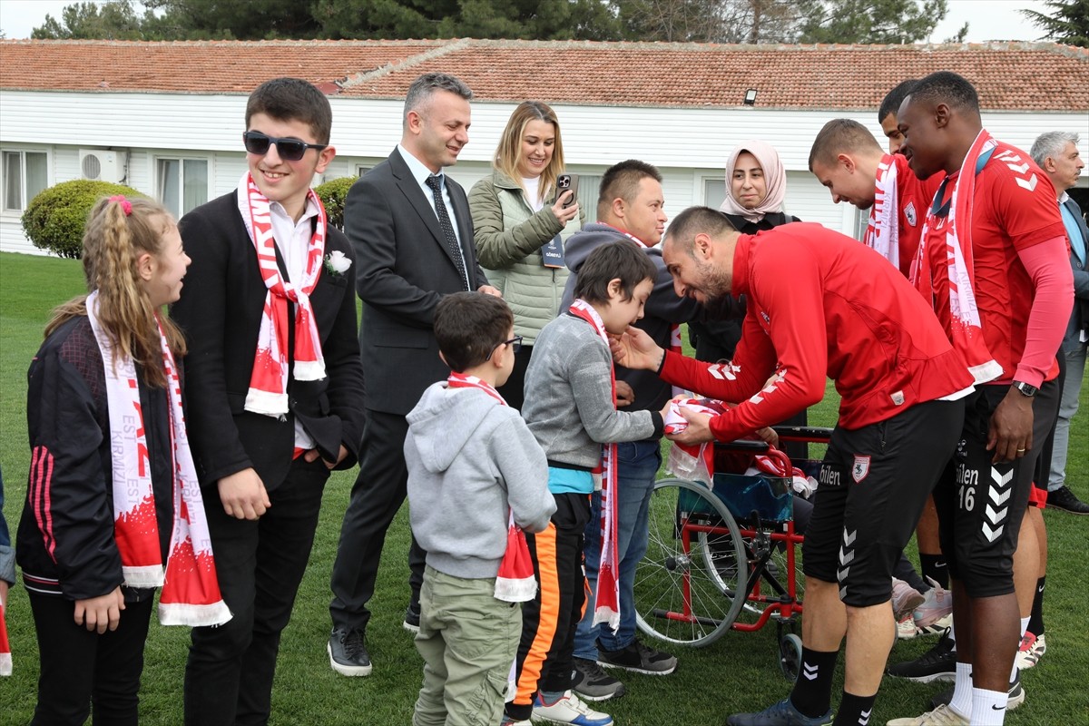 Samsun'un Bafra Belediyesi, 21 Mart Dünya Down Sendromlular Günü'nde, çocuklar ve aileleri için...