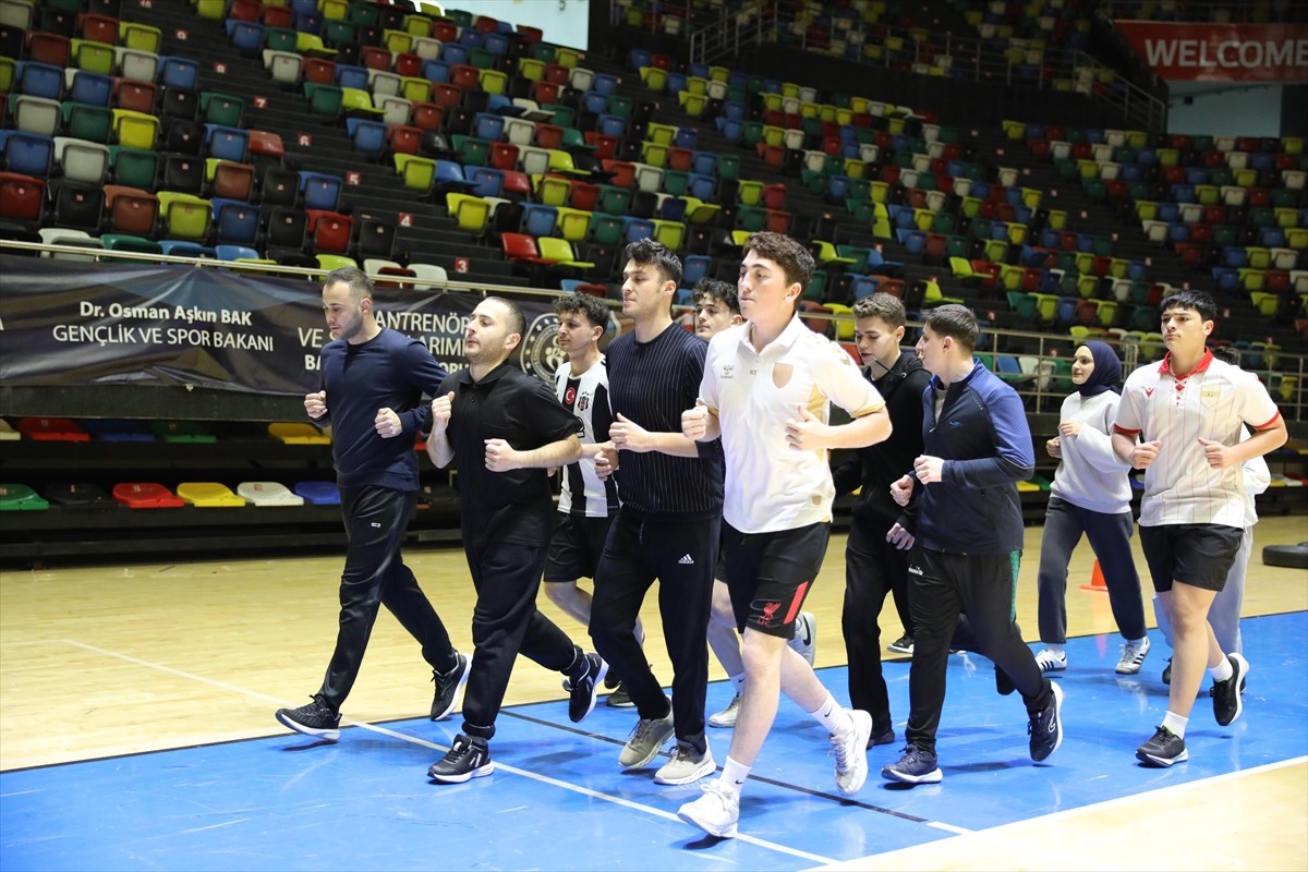 Samsun Büyükşehir Belediyesi tarafından düzenlenen Spor Akademisi Hazırlık Kursları'nda birçok...