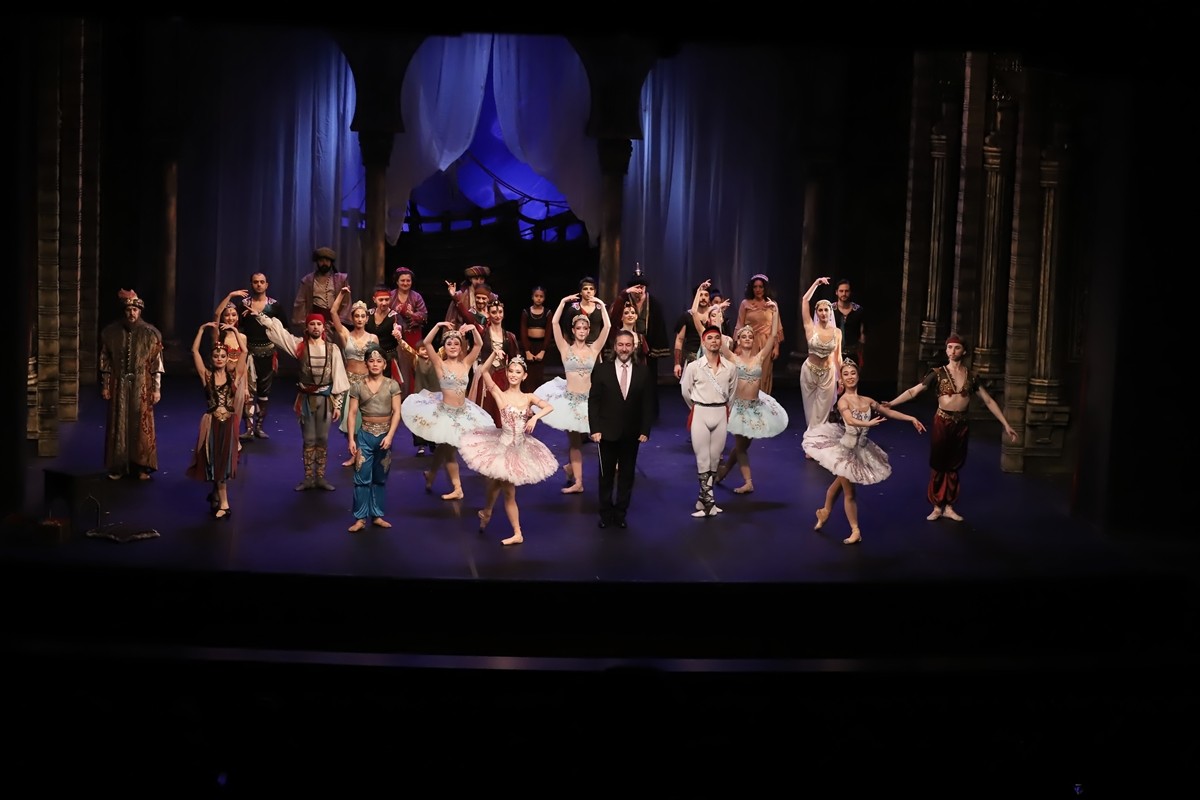 Samsun Devlet Opera ve Balesi (SAMDOB), "Korsan" balesini sanatseverlerle buluşturacak.