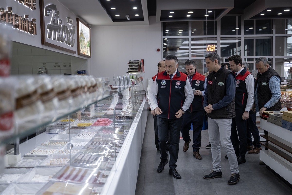 Tarım ve Orman Bakanlığına bağlı Gıda ve Kontrol Genel Müdürlüğü ekipleri, Ramazan Bayramı öncesi...