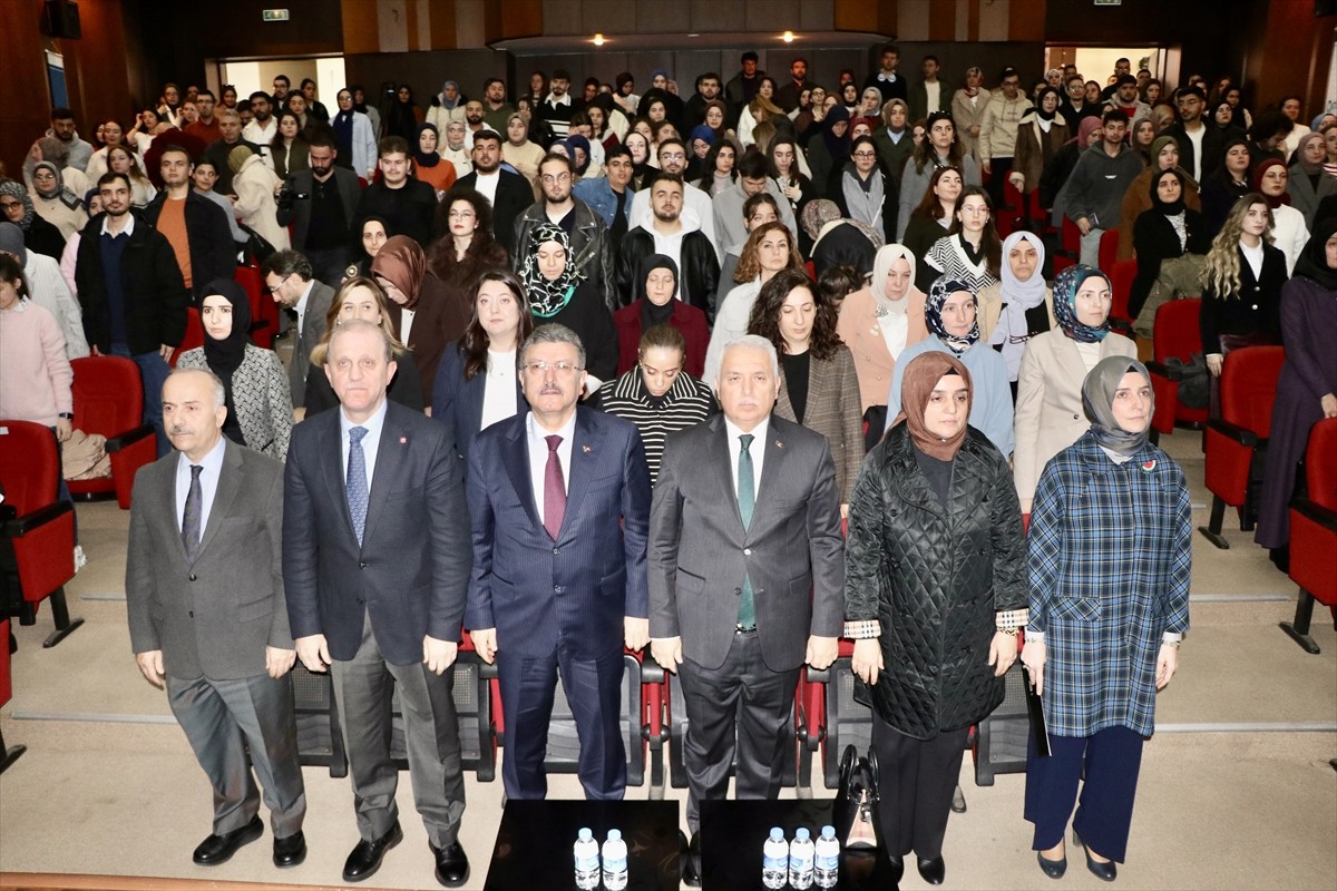 Trabzon'da, "Güven Toplumunun İnşası, Şiddetin Anatomisi ve Çözüm Yolları" konulu panel...
