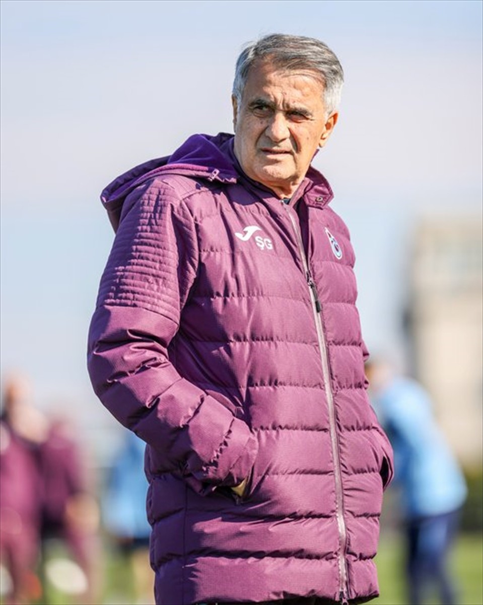 Trabzonspor, Trendyol Süper Lig'in 27. haftasında sahasında Atakaş Hatayspor ile yapacağı maçın...