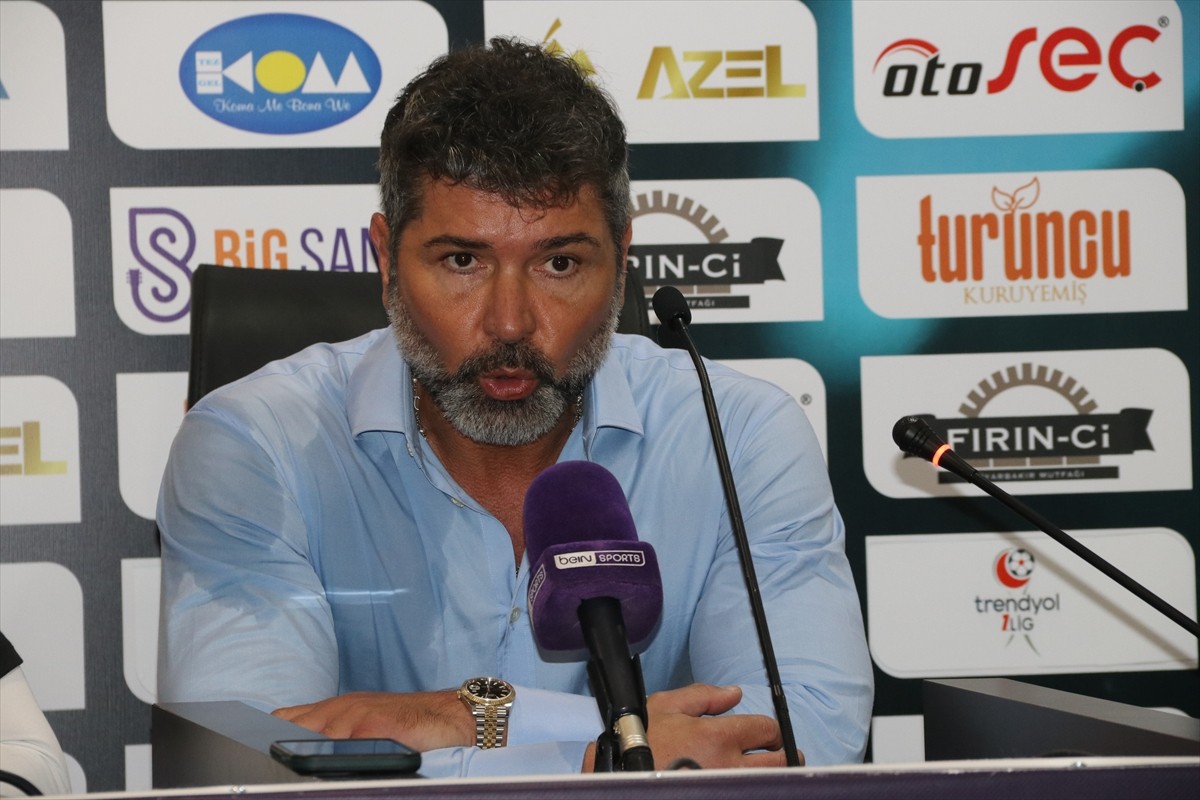 Trendyol 1. Lig'in 30. haftasında Amed Sportif Faaliyetler'ini 2-1 yenen Erzurumspor FK'nın Teknik...