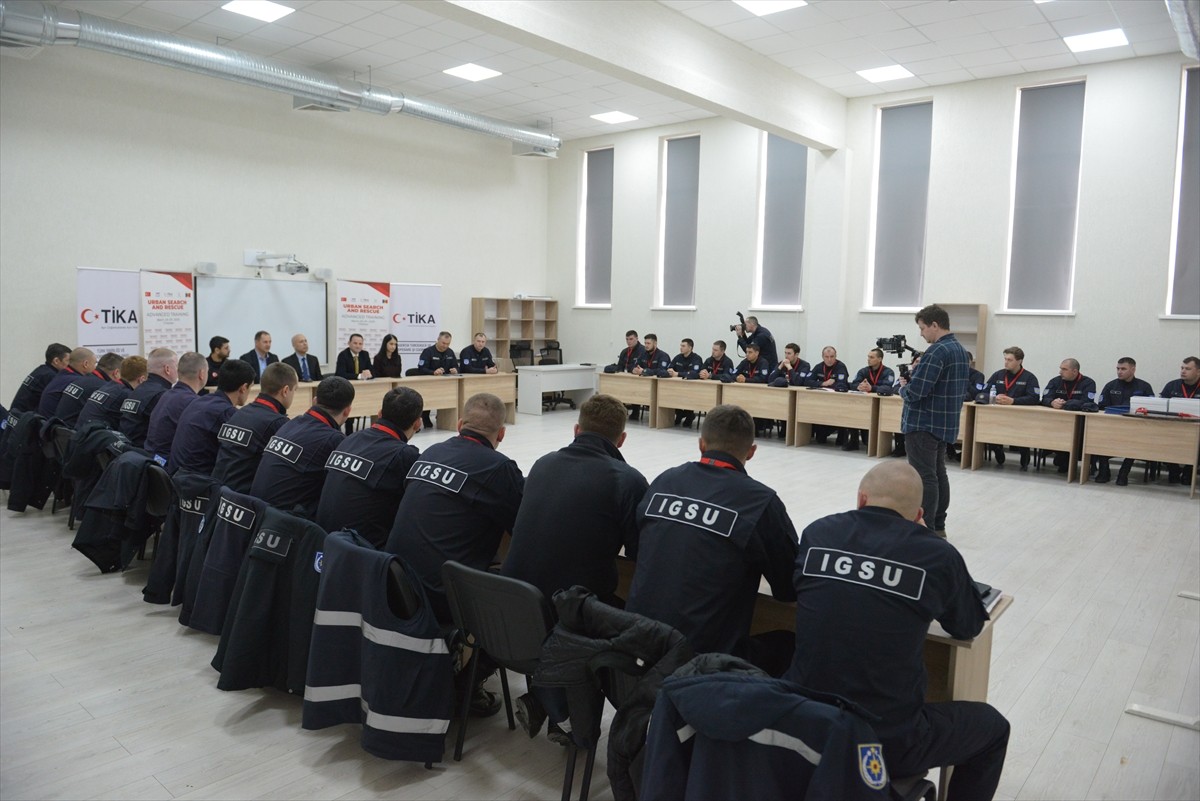 Türk İşbirliği ve Koordinasyon Ajansı Başkanlığı (TİKA), Acil Durum ve Afet Müdahale Eğitimleri...