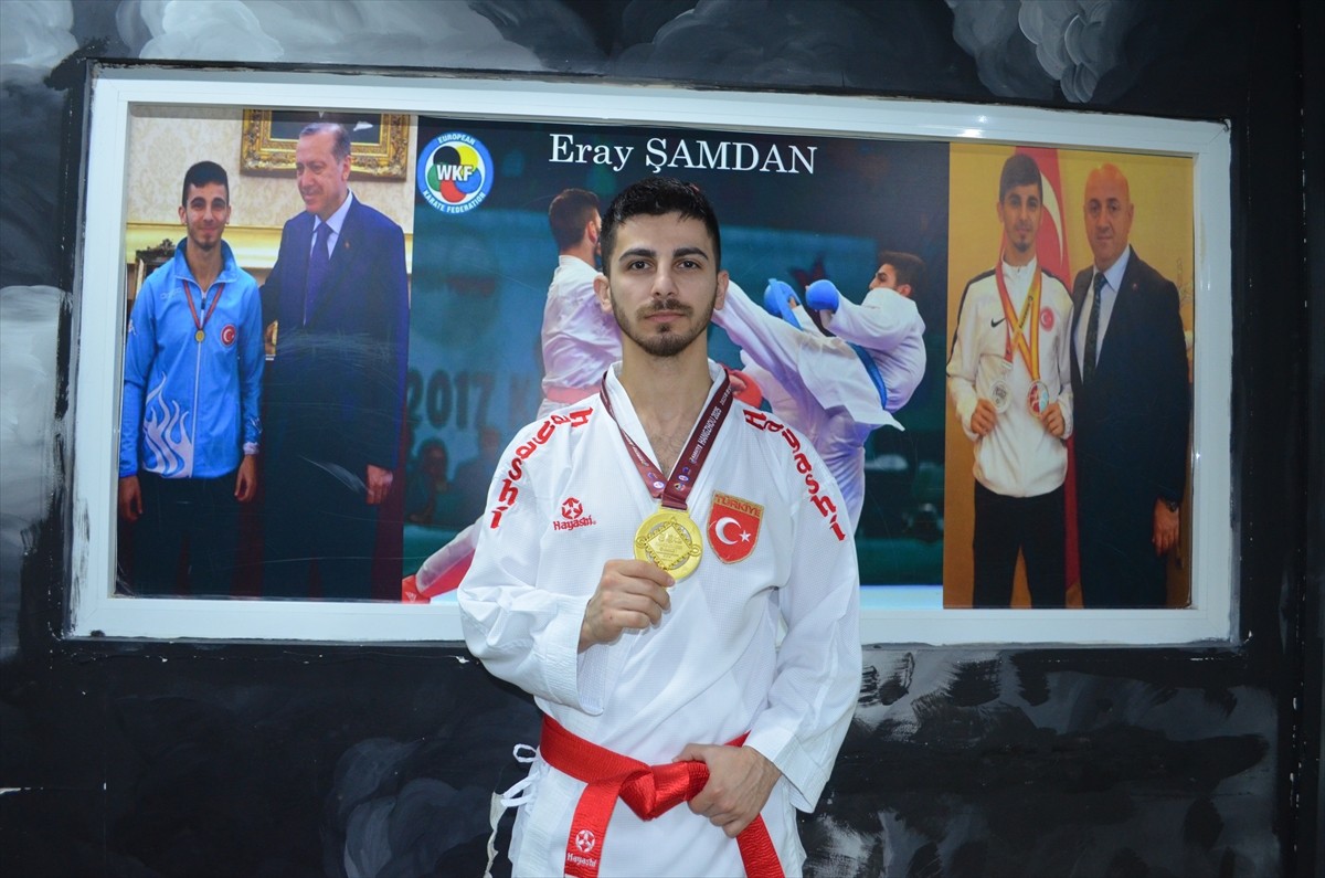 Türkiye'ye karatede ilk olimpiyat madalyasını kazandıran Eray Şamdan, 2025'i dünya şampiyonu...