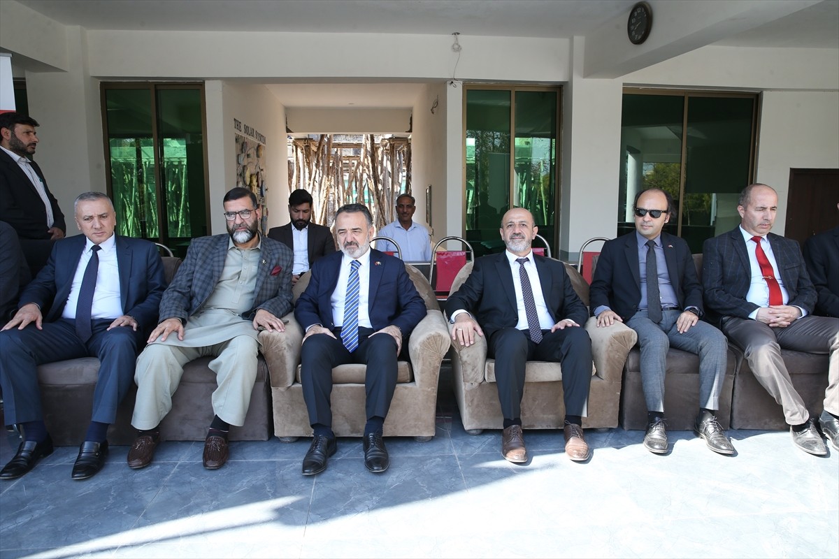 Türkiye Diyanet Vakfı (TDV) ile Türk İşbirliği ve Koordinasyon Ajansı Başkanlığı (TİKA) tarafından...