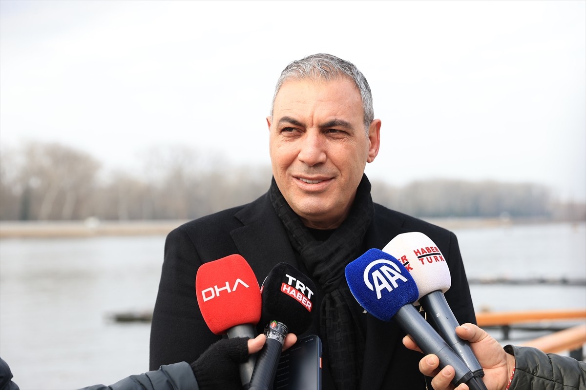 Türkiye Kürek Şampiyonası, 7-9 Mart'ta Edirne'deki Meriç Nehri'nde yapılacak. Türkiye Kürek...