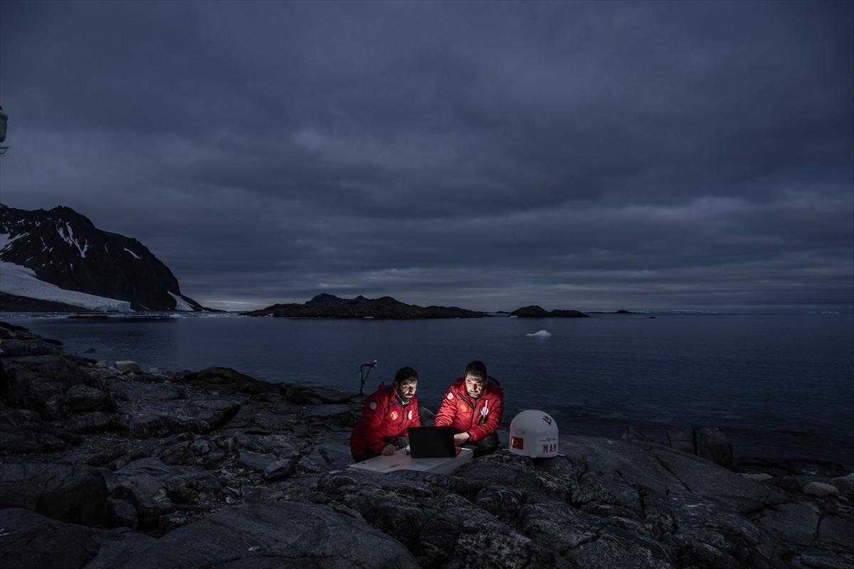 Türkiye’nin Beyaz Kıta’da ki araştırma kampının bulunduğu Horseshoe Adası’nda ki Shoesmith...