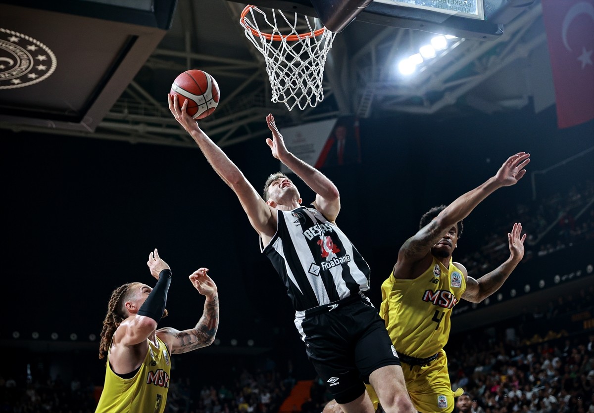 Türkiye Sigorta Basketbol Süper Ligi'nin 20. haftasında Mersin Spor ile Beşiktaş Fibabanka...