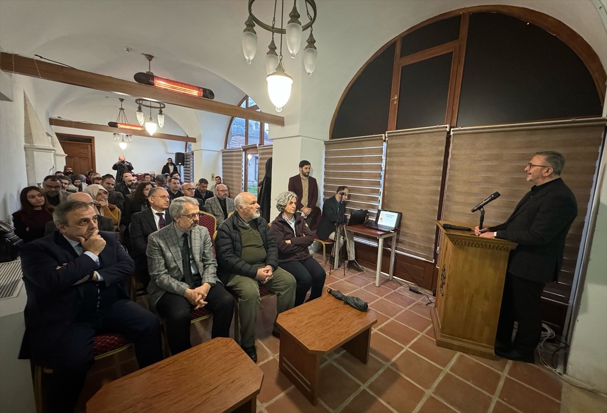 Türkiye Yazma Eserler Kurumu Başkanlığı (TYEKB) tarafından "Ramazan ve Ramazaniyyeler" konulu...