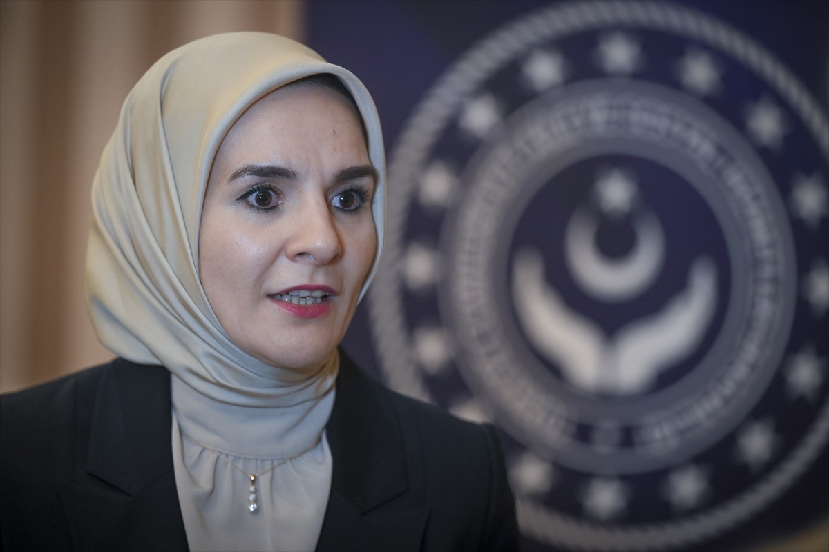 Aile ve Sosyal Hizmetler Bakanı Mahinur Özdemir Göktaş, Almanya'nın başkenti Berlin'de düzenlenen...