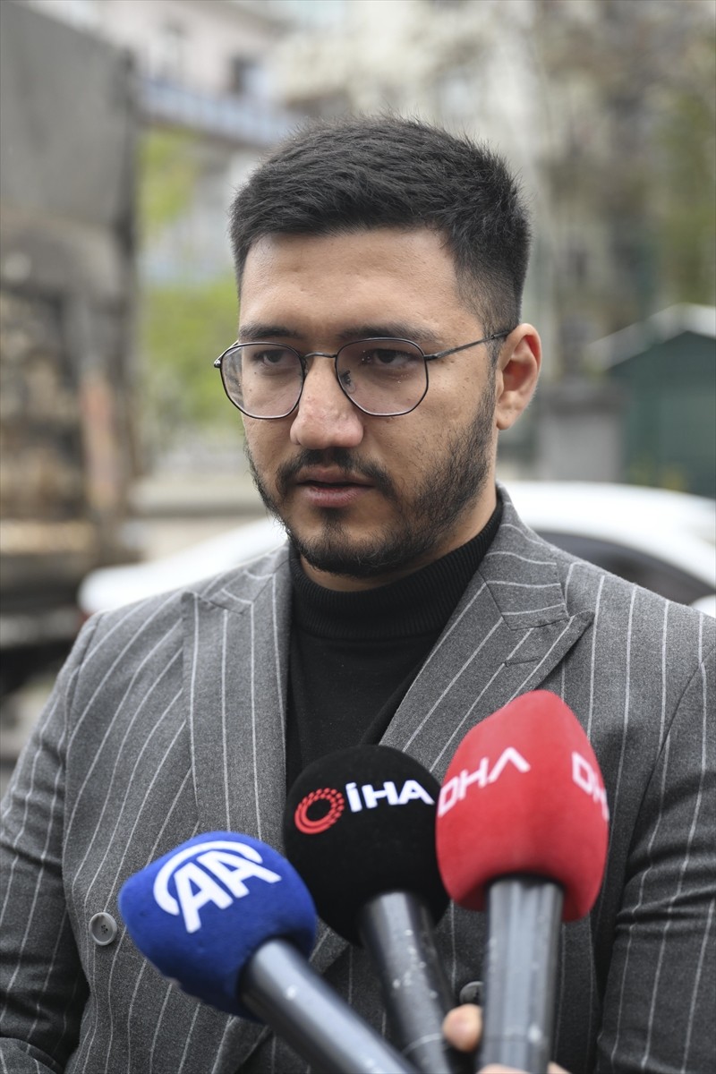 Ankara'da sahte içki zehirlenmesi nedeniyle 2 aydır tedavi gördüğü hastanede hayatını kaybeden...