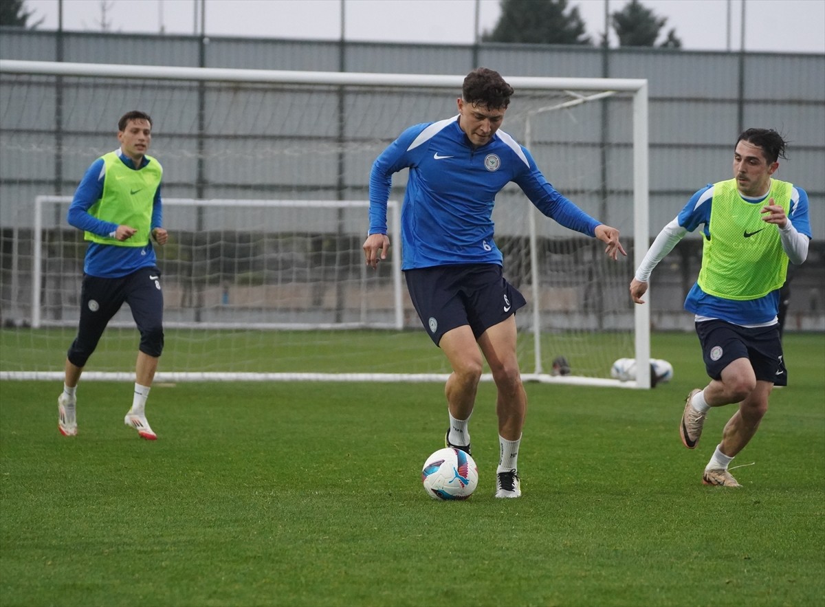 Çaykur Rizespor, Trendyol Süper Lig'in 33. haftasında 27 Nisan Pazar günü deplasmanda Bellona...