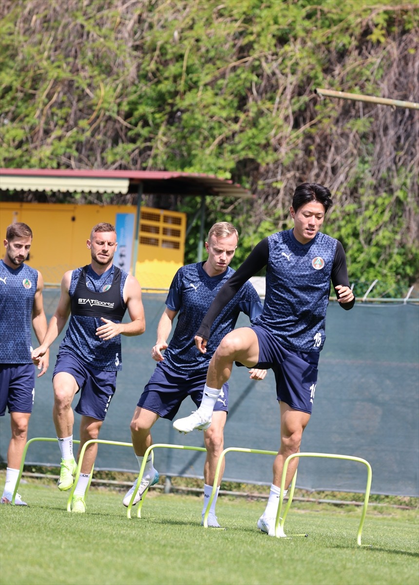 Corendon Alanyaspor, Trendyol Süper Lig'in 32. haftasında sahasında Reeder Samsunspor ile...