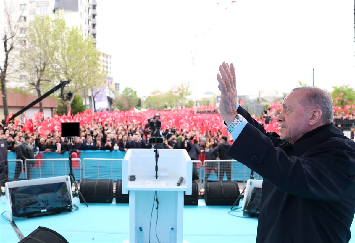 Cumhurbaşkanı Recep Tayyip Erdoğan, Bağcılar Kadın Doğum ve Çocuk Hastalıkları Hastanesi'nin...
