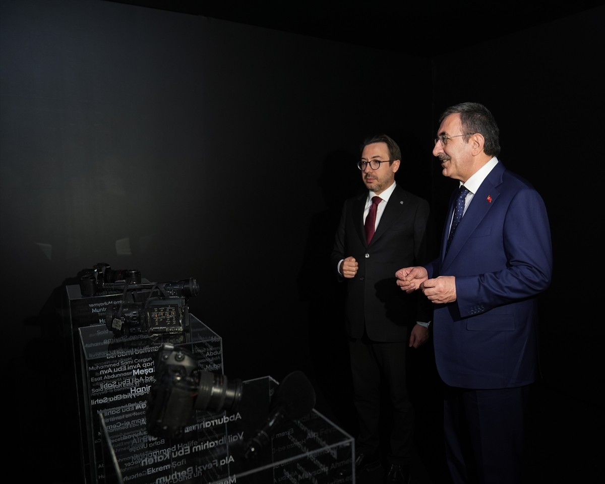 Cumhurbaşkanı Yardımcısı Cevdet Yılmaz, bu yıl 4'üncüsü düzenlenen Antalya Diplomasi Forumu (ADF)...