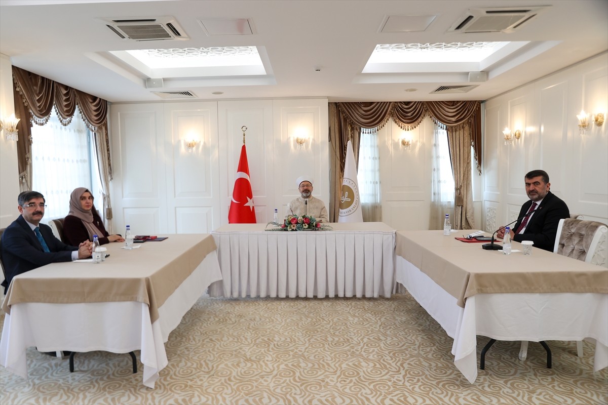 Diyanet İşleri Başkanı Ali Erbaş, Hac ve Umre Hizmetleri Genel Müdürlüğü tarafından hac...