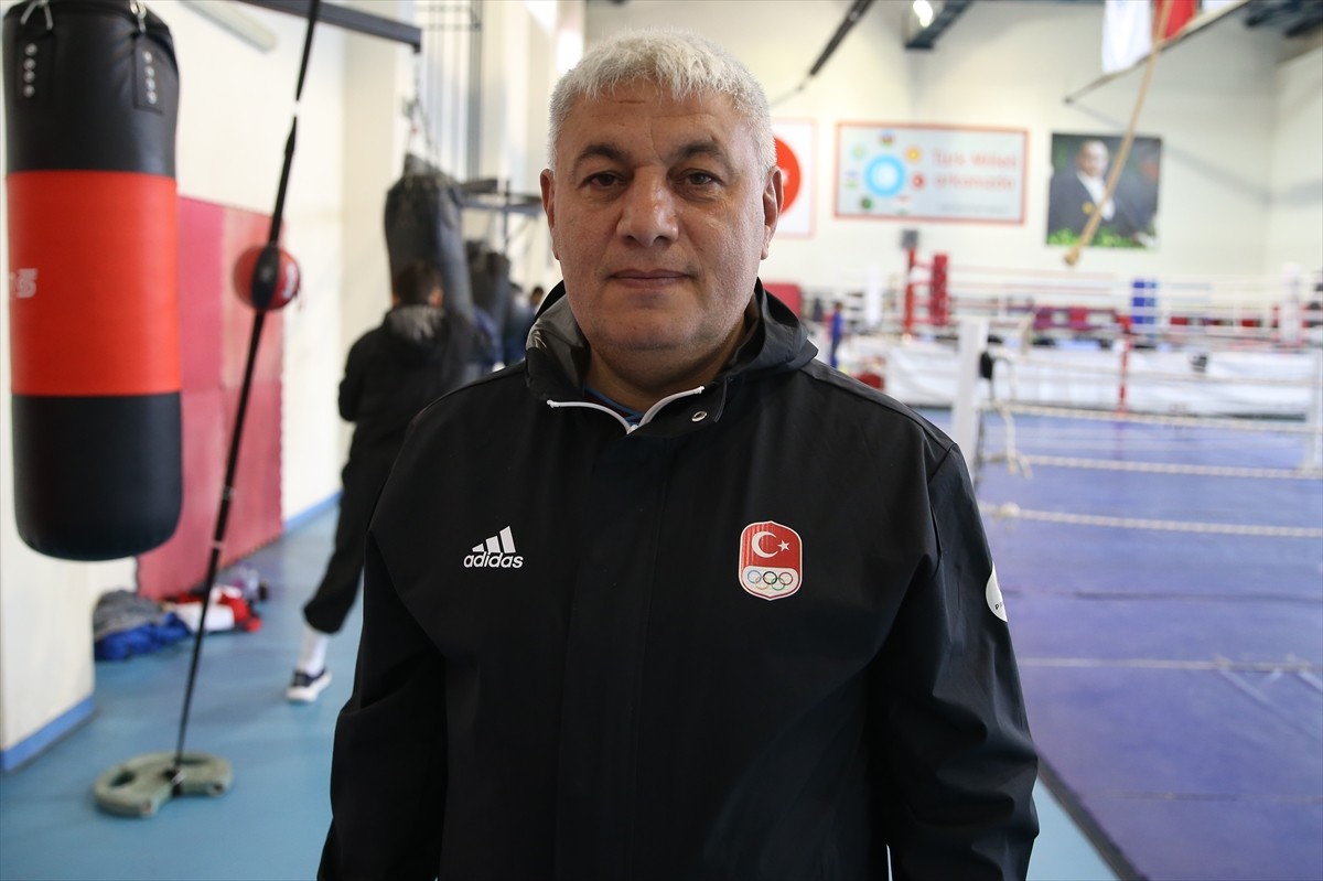 Erkek Boks Milli Takımı, Litvanya, Belçika, İran ve Almanya'daki turnuvaların hazırlıklarını...