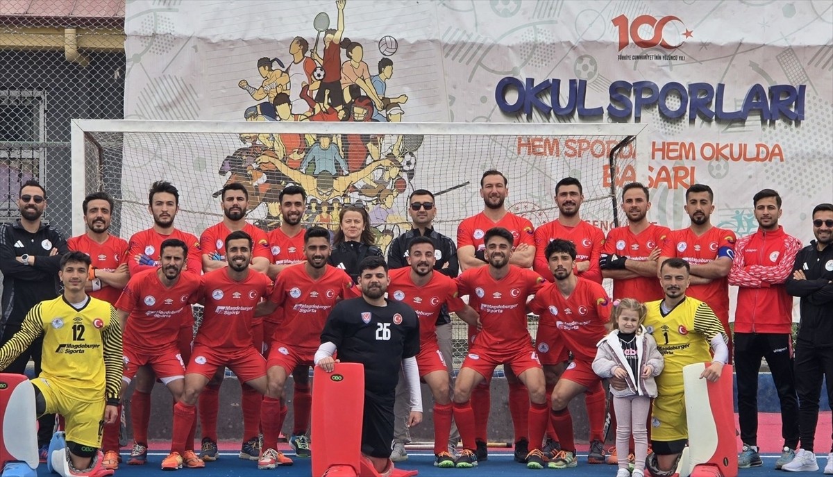 Erkekler Salon Hokeyi Süper Lig ekiplerinden Nevşehir Belediyespor, Avrupa Kulüpler Şampiyonası...