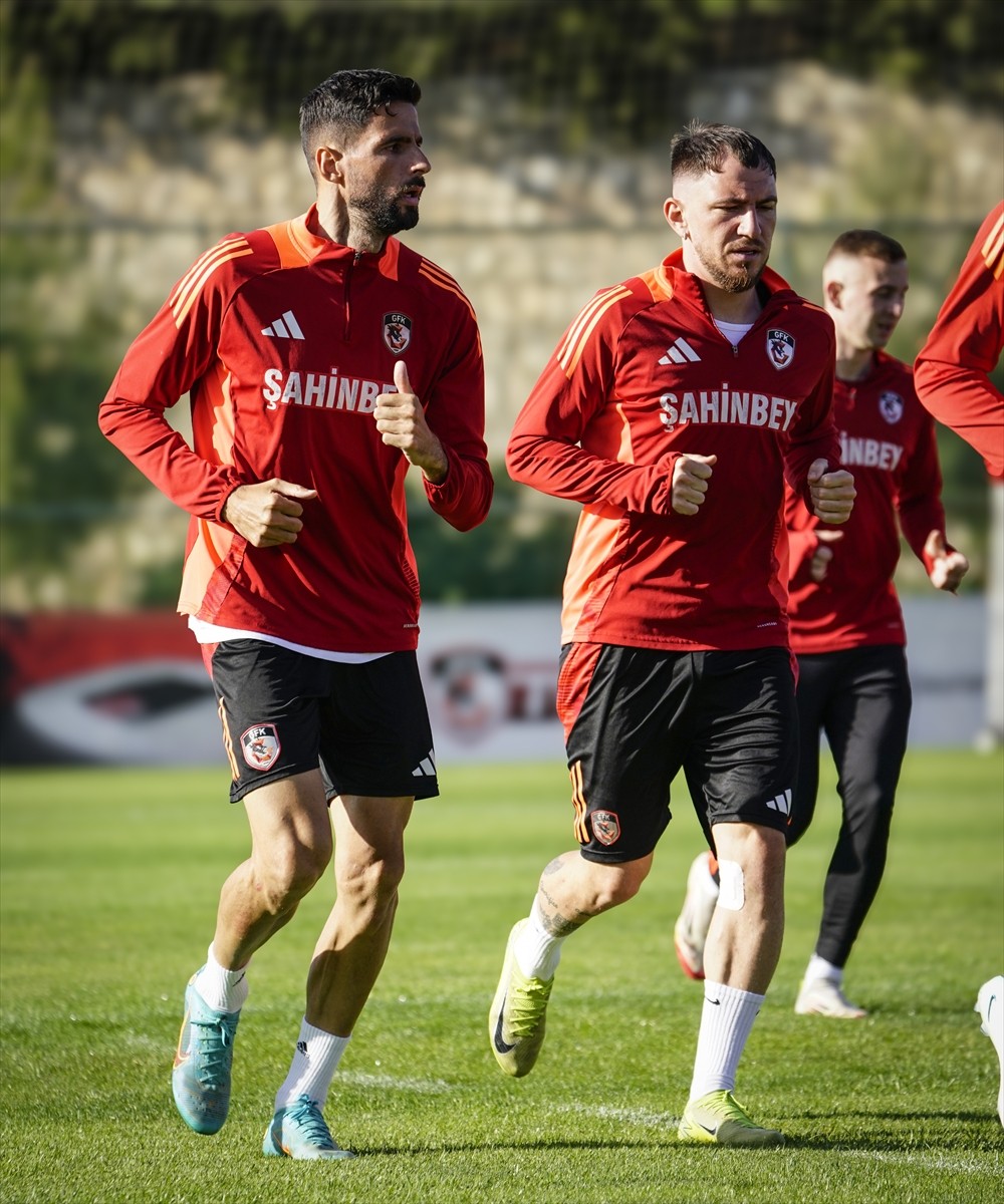 Gaziantep FK, Trendyol Süper Lig'in 33. haftasında yarın sahasında oynayacağı Fenerbahçe maçının...