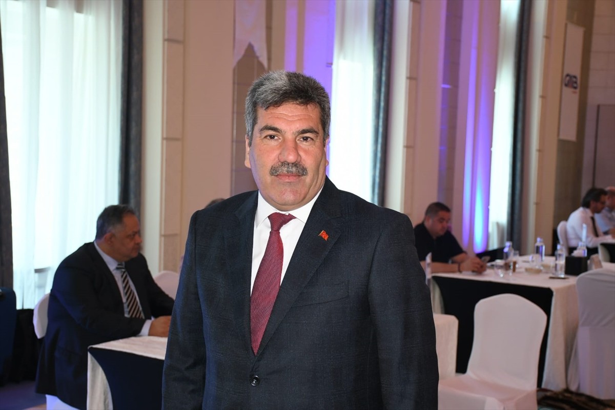 Güneydoğu Anadolu Halı İhracatçıları Birliği (GAHİB) üyeleri, bu yılın ilk sektörel ticaret heyeti...