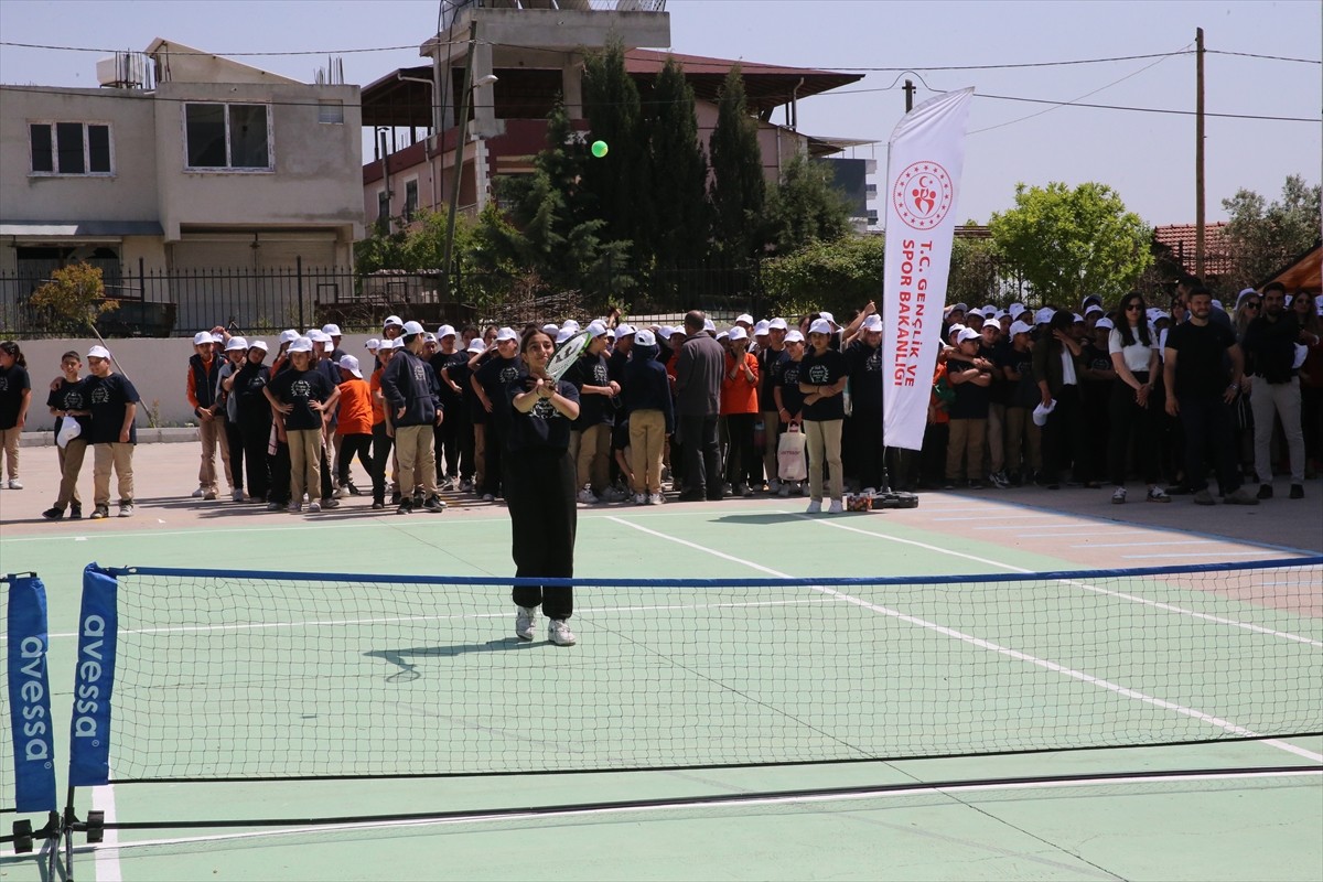 Hatay'da, Milli Eğitim Bakanlığı, Gençlik ve Spor Bakanlığı ile Türkiye Tenis Federasyonu (TTF)...