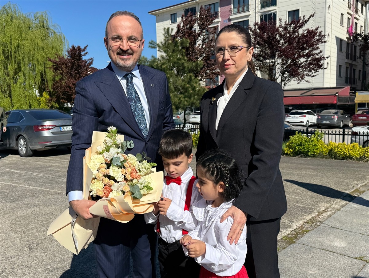 İçişleri Bakan Yardımcısı Bülent Turan, Bartın'da Vali Nurtaç Arslan'ı ziyaret etti.   