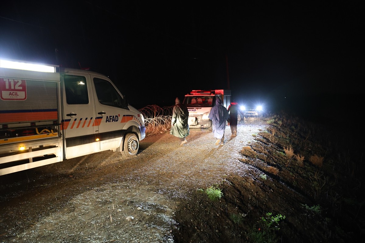 Iğdır’da, sınır hattında kaybolan gencin bulunması için çalışma başlatıldı.