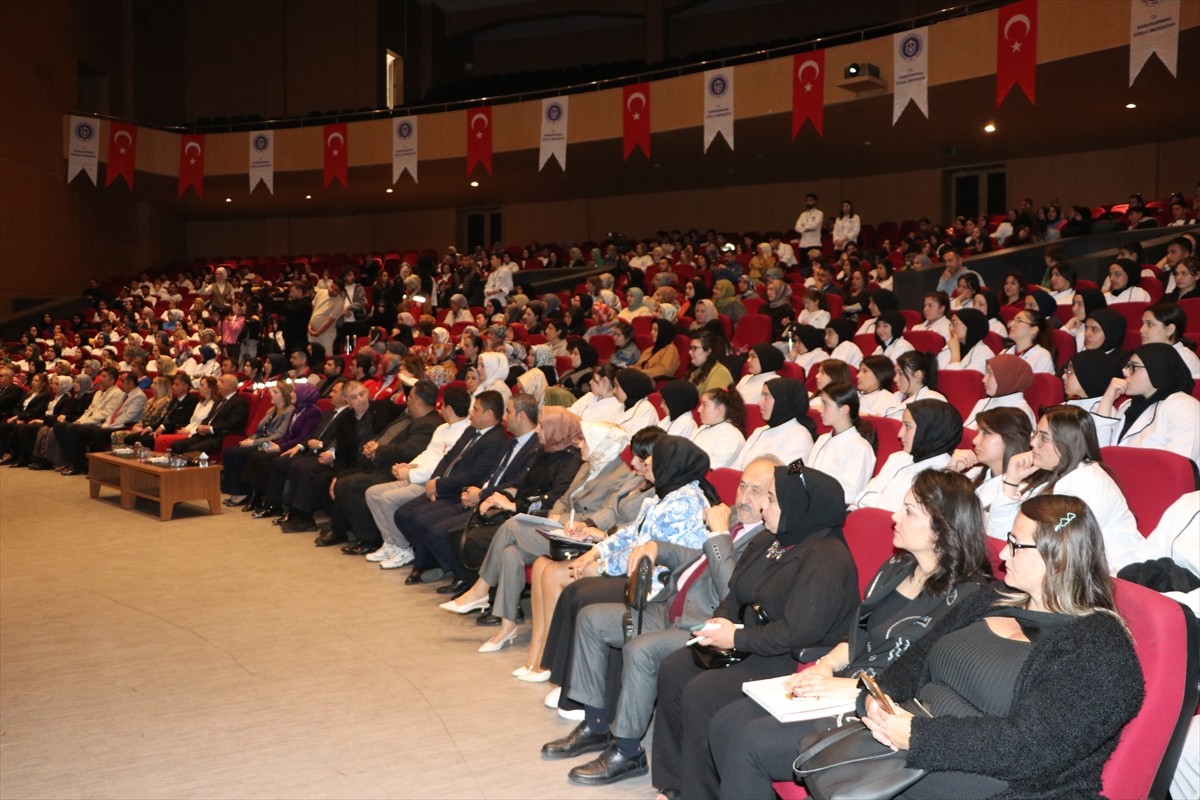 Kahramanmaraş'ta, deprem bölgesindeki kadınlara destek için hayata geçirilen "Daha Güçlü Yarınlar...
