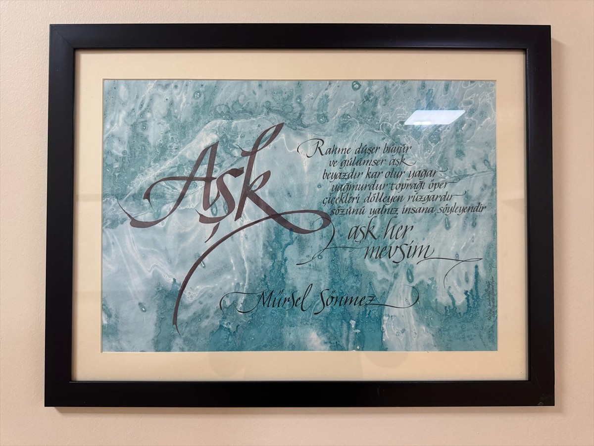 Kaligrafi sanatçısı Sabahattin Nayir (fotoğrafta), Nuri Pakdil, Sezai Karakoç, Necip Fazıl...