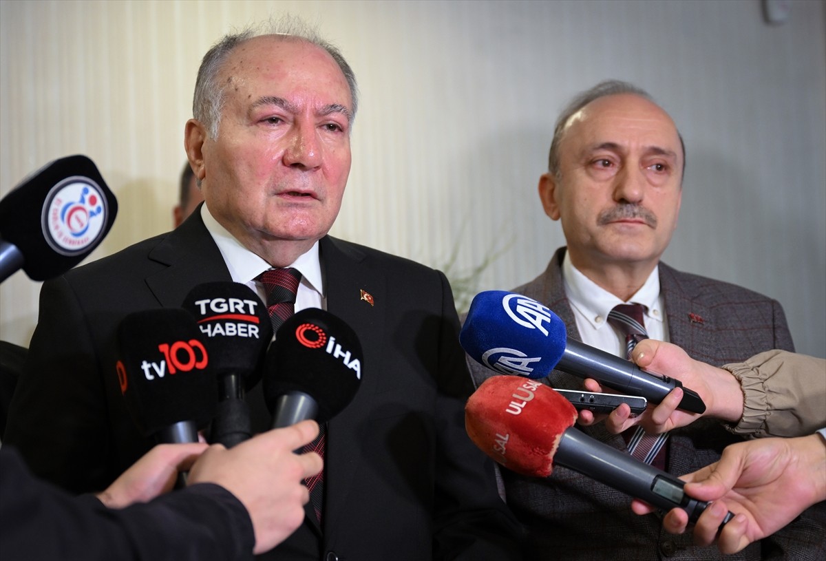 Kamuda yaklaşık 600 bin işçinin ücret artışının belirleneceği Kamu Toplu İş Sözleşmeleri Çerçeve...