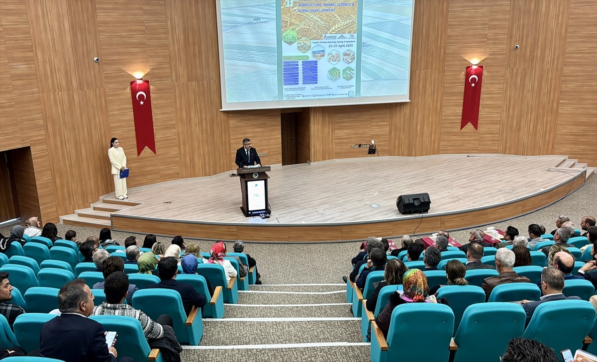 Kırşehir'de, 5 ülkeden 125 üniversitenin bildiri sunacağı 17. Uluslararası Tarım, Hayvancılık ve...