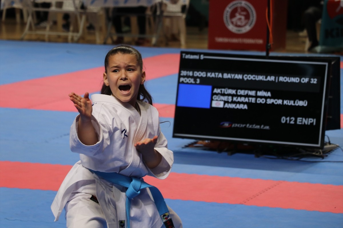 Kocaeli, Türkiye Çocuklar Karate Şampiyonası'na ev sahipliği yapıyor. Türkiye Karate Federasyonu...