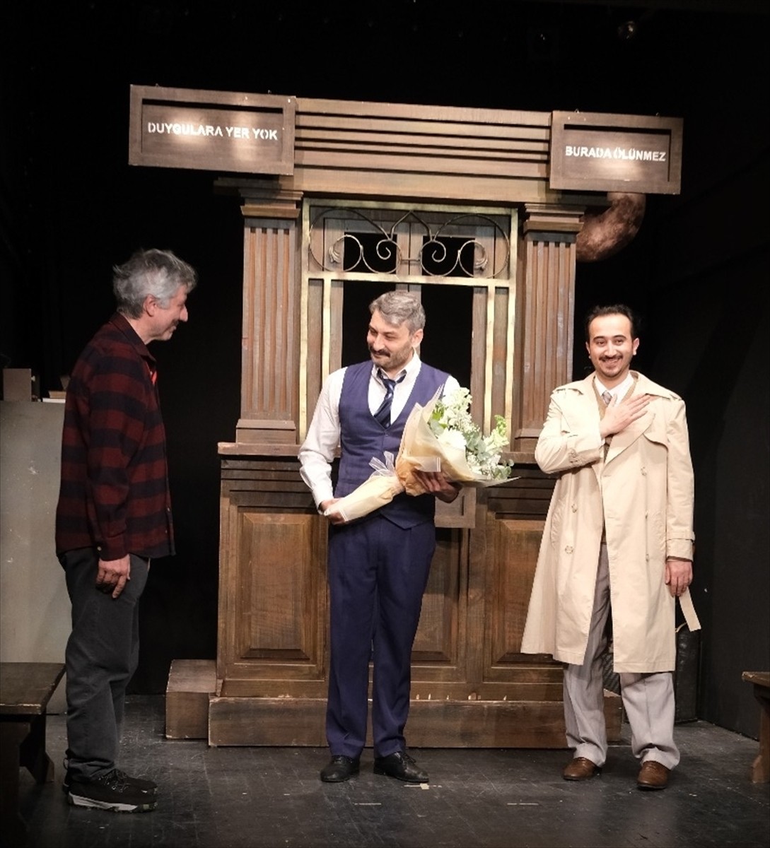 Kültür ve Turizm Bakanlığı Devlet Tiyatroları Genel Müdürlüğü'nce bu yıl 12'ncisi düzenlenen...