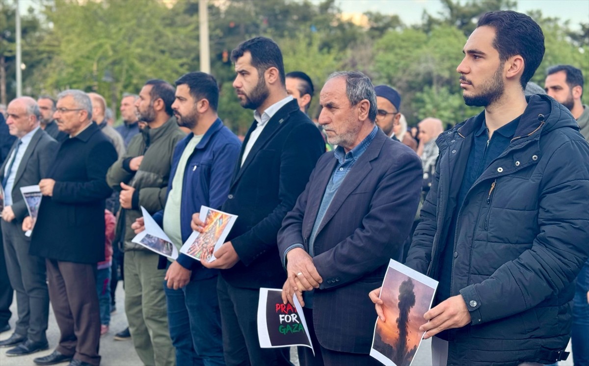 Mardin'de, İsrail'in Gazze'ye yönelik saldırılarına tepki gösterildi. Mardin İnsani Yardım Derneği...