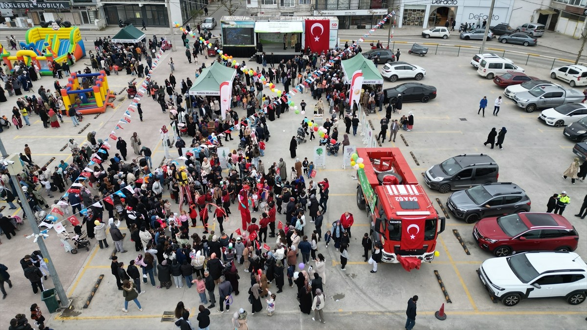 Sakarya'da Orman Genel Müdürlüğünün "Yeşil Vatan Tırı", 23 Nisan Ulusal Egemenlik ve Çocuk Bayramı...