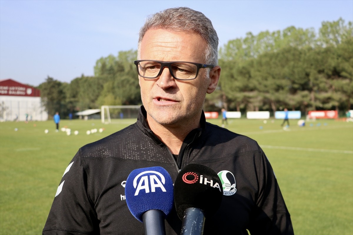 Sakaryaspor, Trendyol 1. Lig'in 36. haftasında evinde Erzurumspor FK ile yapacağı maçın...