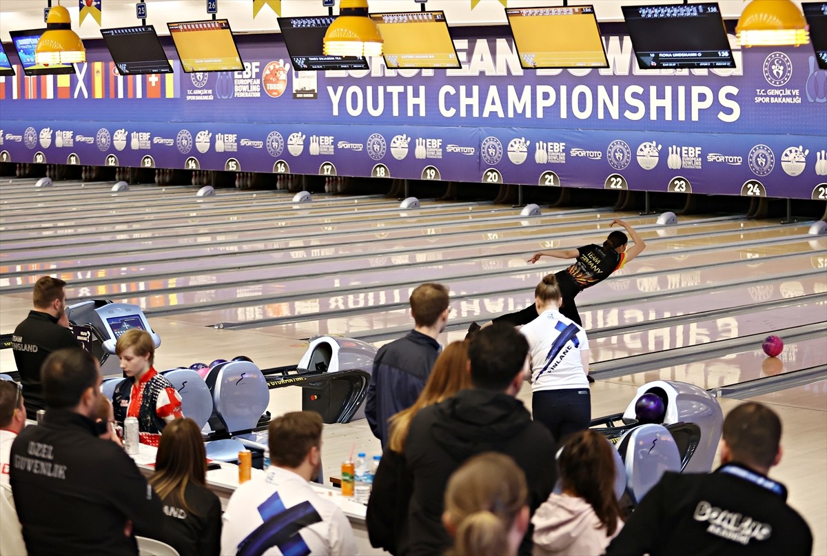 Samsun'da düzenlenen Gençler Avrupa Bowling Şampiyonası sona erdi. Organizasyonun son gününde...