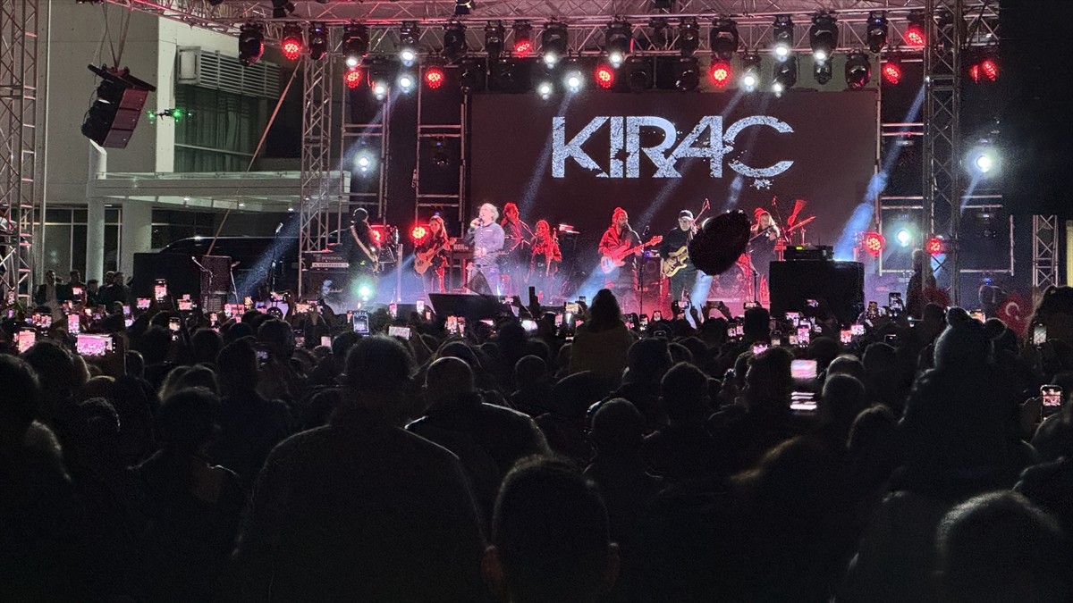 Sanatçı Kıraç, Kahramanmaraş'a İstiklal Madalyası verilişinin 100. yıl dönümü kutlamaları...