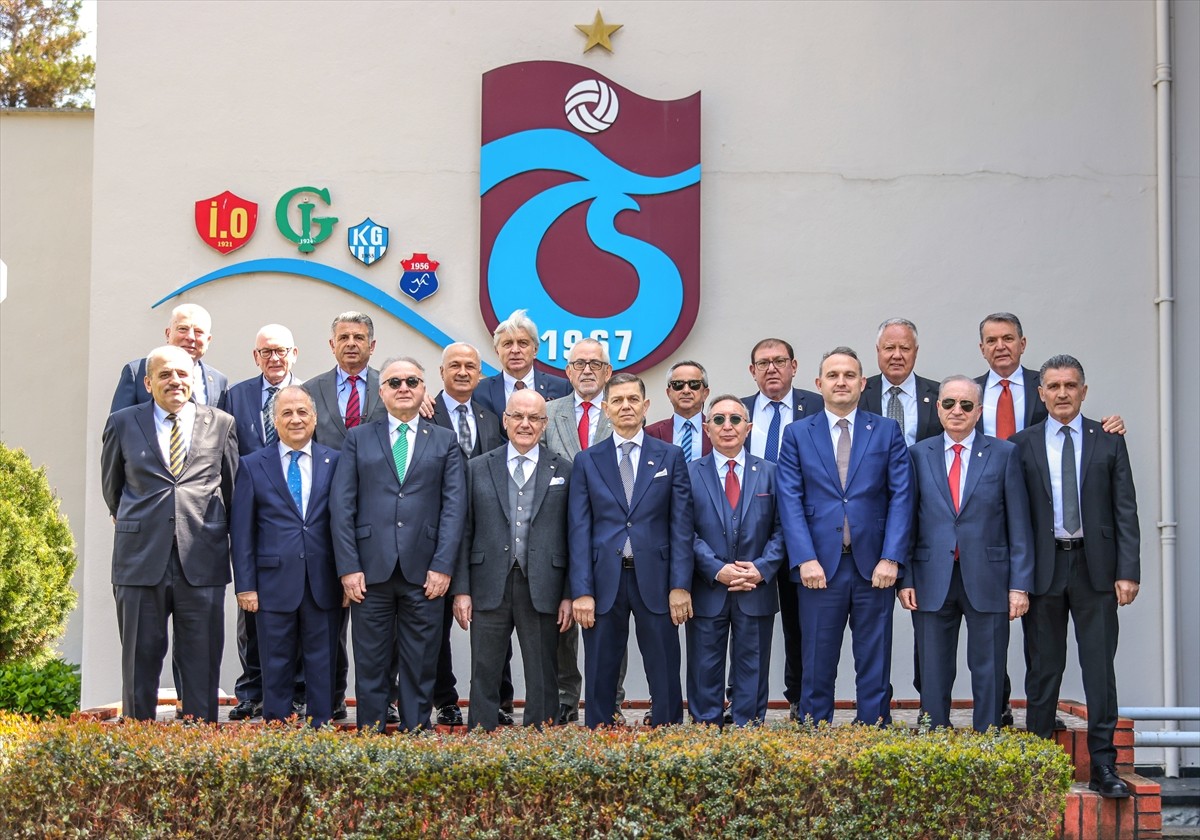 Süper Lig’de şampiyonluk yaşamış kulüplerin divan kurulları, Mehmet Ali Yılmaz Tesisleri'nde...