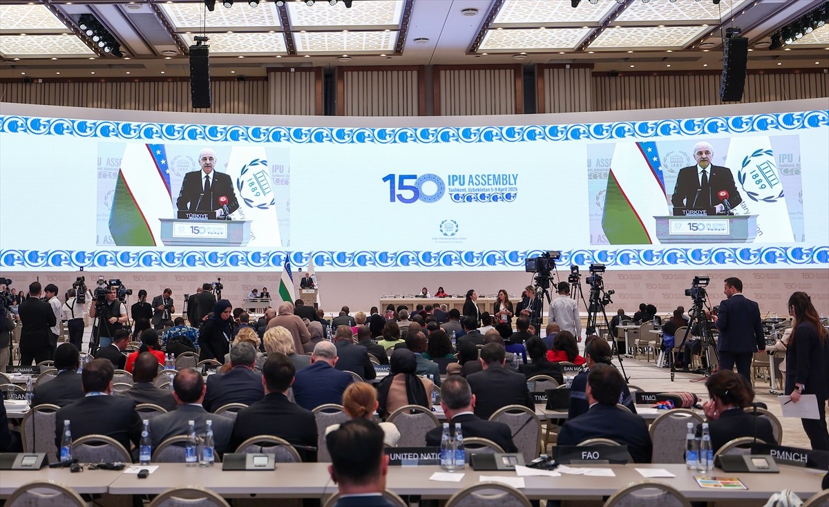 TBMM Başkanı Numan Kurtulmuş, Özbekistan'ın başkenti Taşkent'te düzenlenen Parlamentolar Arası...