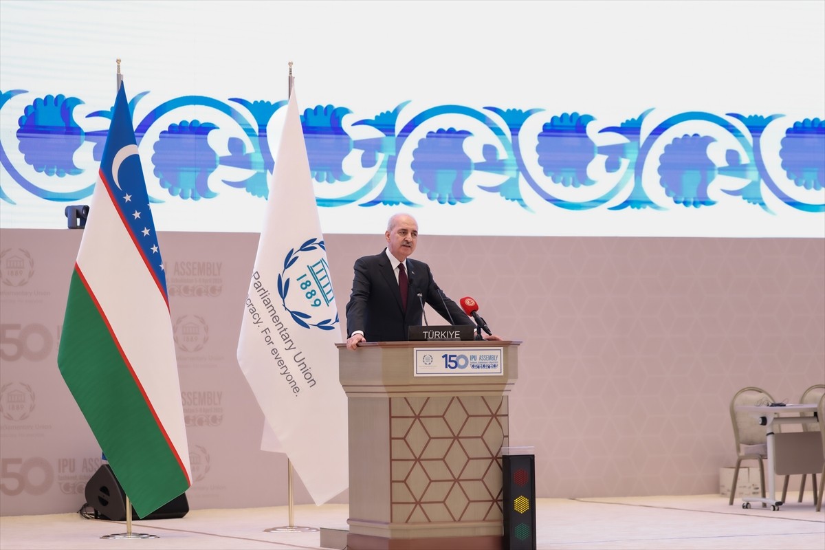 TBMM Başkanı Numan Kurtulmuş, resmi ziyarette bulunduğu Özbekistan'da katıldığı uluslararası...