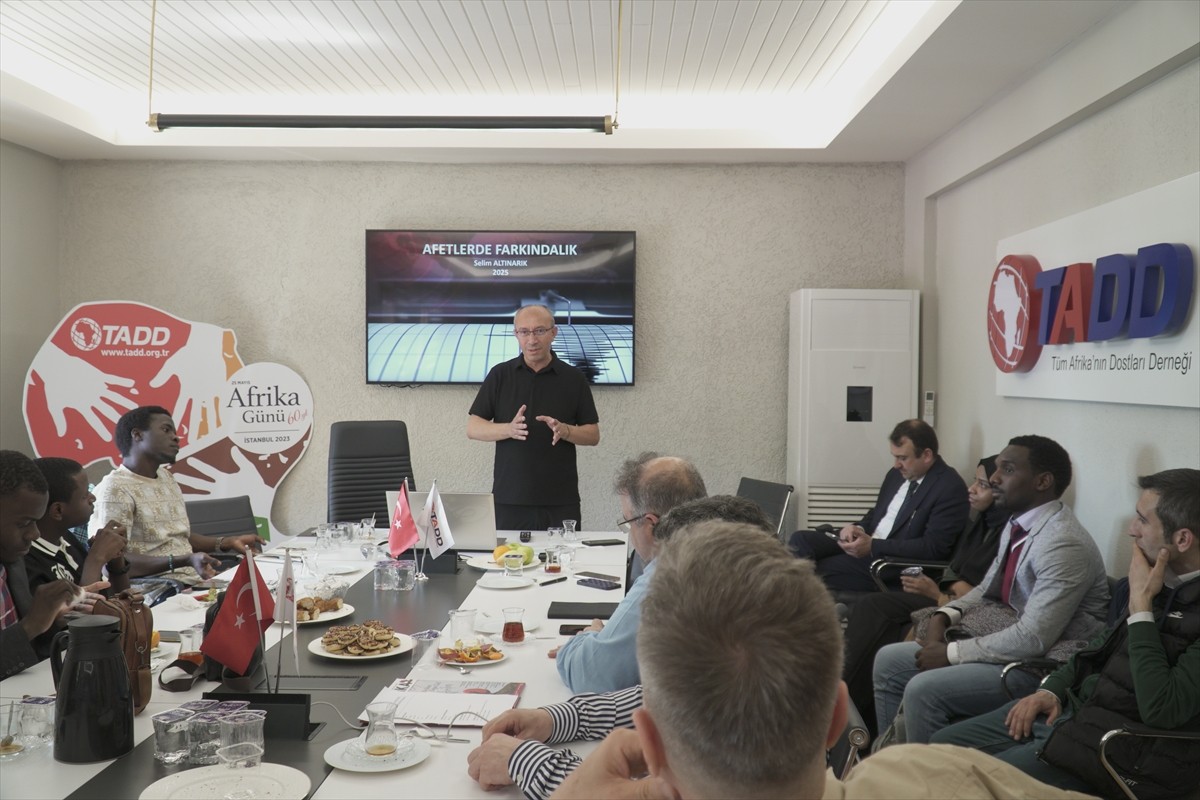 Tüm Afrika'nın Dostları Derneği (TADD) tarafından düzenlenen afet farkındalık ve ilkyardım ile...