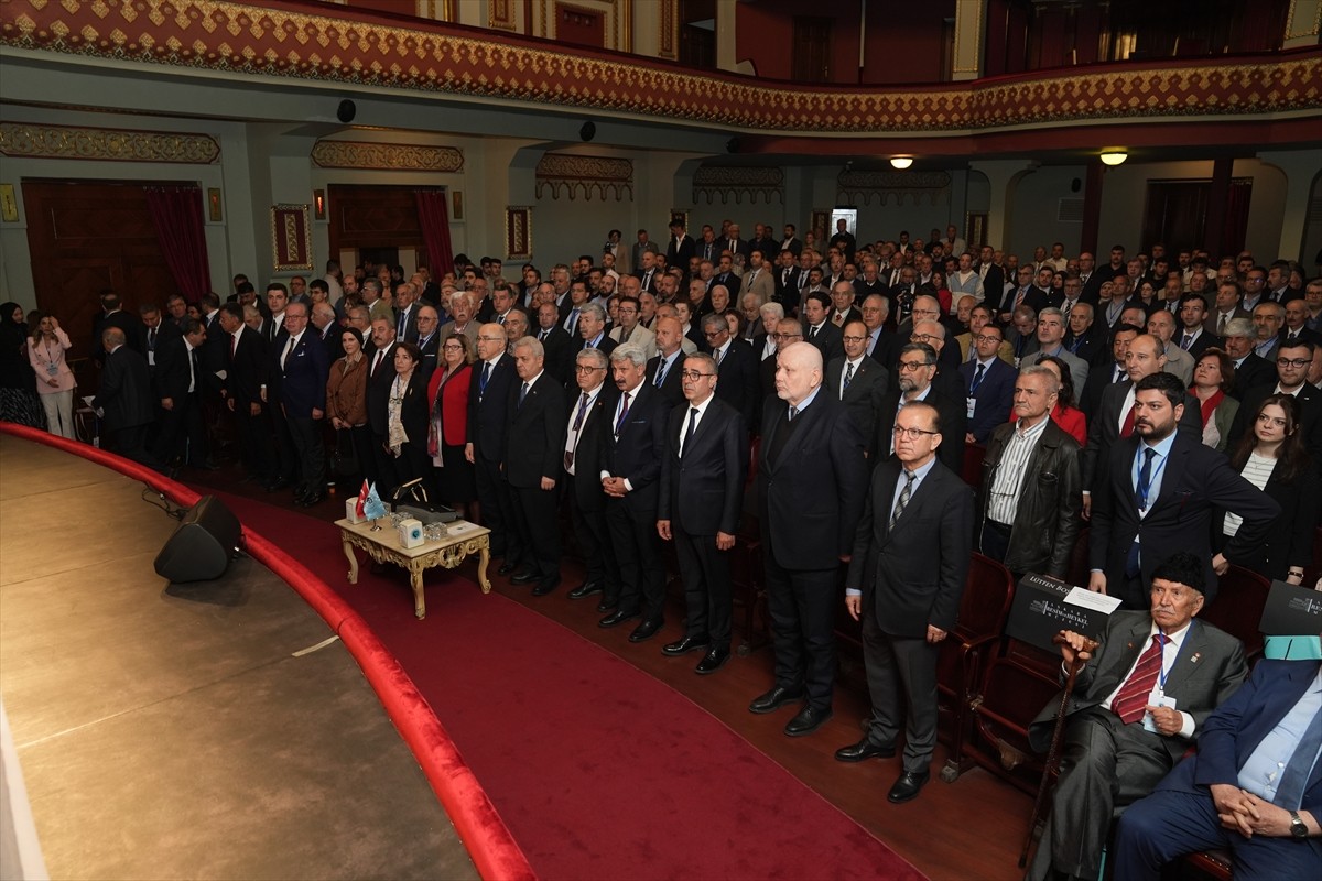 Türk Ocaklarının 47. Olağan Genel Kurulu, Ankara Resim ve Heykel Müzesi'ndeki Türk Ocağı...